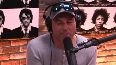Joe Rogan - 9 to 5 Jobs are B.S! Why waste your life!