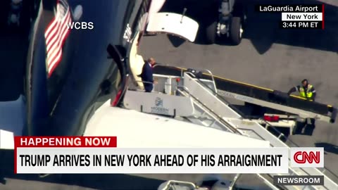 Trump arrives in New York for his arraignment