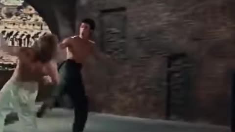 Unbelievable Speed: How Bruce Lee's Moves Broke the Laws of Physics