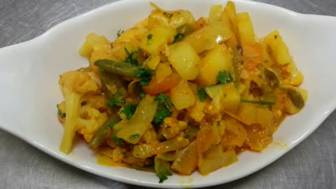 Mix Vegetable Dry [Indian Bengali Style Recipe] by Hindustani Khana