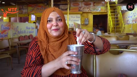 For Diwali we went to have the best desi nashta in Karachi!|METAFOOD