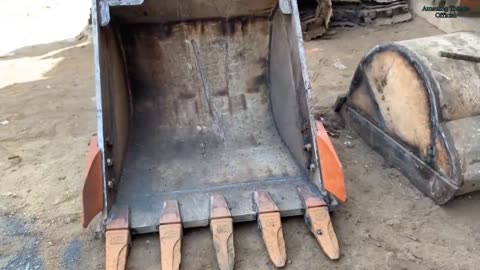 How to Build an Excavator Bucket From Ship Steel __ Manufacturing Big Excavator Bucket From Scratch