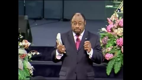 The Kingdom Power and Principle of Management - Dr. Myles Munroe