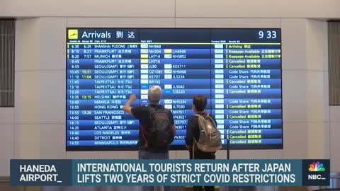 Tourists From Abroad Flock To Japan After Covid Restrictions Lifted