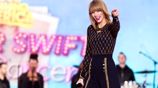 Taylor Swift drops re-recorded '1989' album