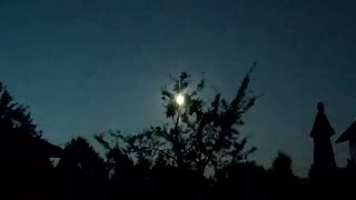 Dashcam captures meteor falling from night sky