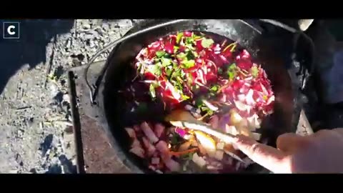 Dutch oven stew Borsch Dutch oven cooking ASMR Dutch oven