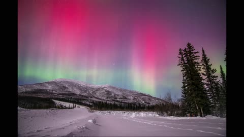 Stunning Timelapse of the Aurora Borealis