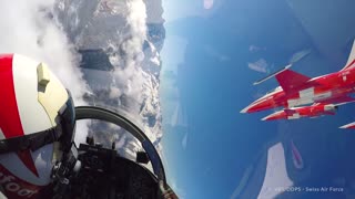 4K Cockpit Video - Flying with Patrouille Suisse