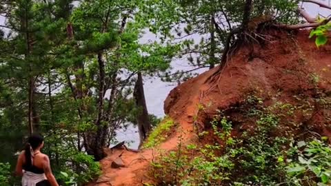 The coolest hike in theMidwest with the best viewof Lake Superior!