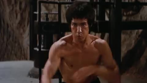 Bruce Lee - nunchaku