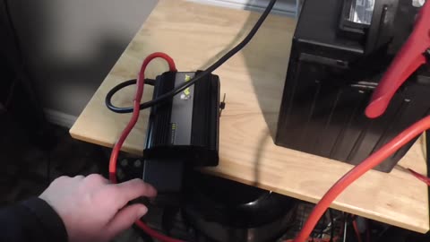 Simple battery self charging demonstration