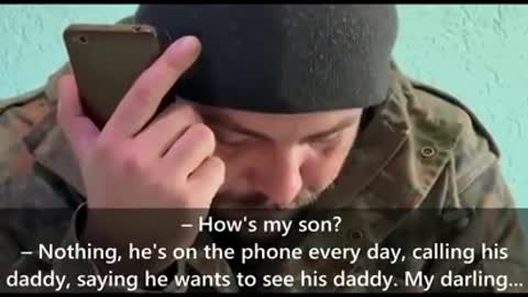 A captive Ukrainian soldier was given the opportunity to talk to his relatives.
