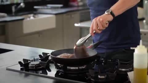 Gordon Ramsay_ how to cook the perfect steak.