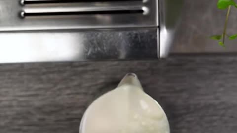 How to steam milk (no cuts)
