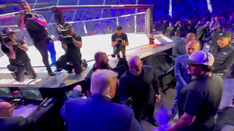 Trump shakes hands with Joe Rogan at UFC fight. Did they agree to do a Podcast in the Future?
