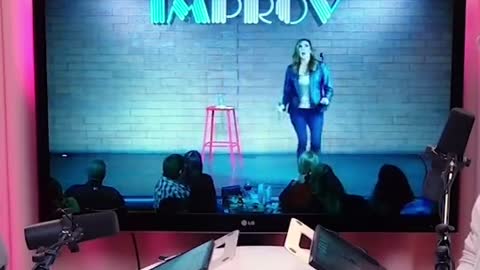 'Comedian' Brags About Being Triple Jabbed, Mocks Jesus, Passes Out On Stage & Fractures Her Skull
