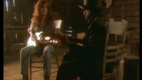 John Lee Hooker & Bonnie Raitt - I'm In The Mood (Official Music Video)