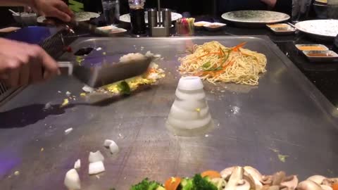 Kitchen Clips: The Hibachi Show at the Sumo Japanese Steakhouse and Sushi Bar at the Holyoke Mall