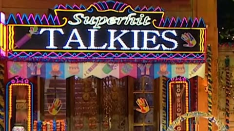 Bassi Kyun Padhte Hain Khudke Hee Videos Par Comments 📱🤣 The Kapil Sharma Show #TKSS #shorts