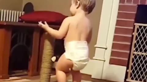 Cute babies dancing😇