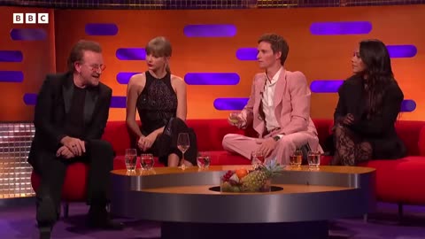 Bono sang to Frank Sinatra while drinking tequila 😲 @The Graham Norton Show ⭐️ BBC