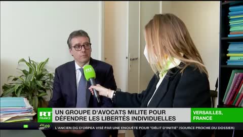 France: Un groupe d'avocats milite.