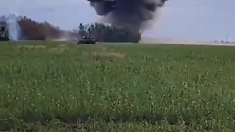 💣 💥 Ukraine Russia War | UR-77 Meteorit Clearing Minefield | T-64 Equipped with Mine Roller | RCF