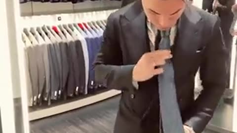 How to knot tie in 10 sec