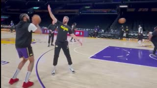 Anthony Davis is on the court getting up shots ahead of Game 6 vs. the Warriors