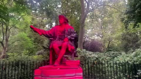 Christopher Columbus statue vandalized in London