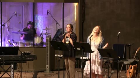 MATT HENRY AND AMY SIMPSON | 7-25-23 WORSHIP WEDNESDAY LIVE | CARRIAGE HOUSE WORSHIP