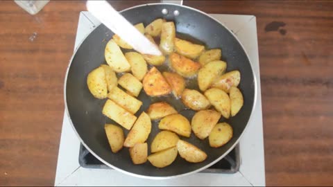 1Perfectly Roasted Potatoes at Home without Oven