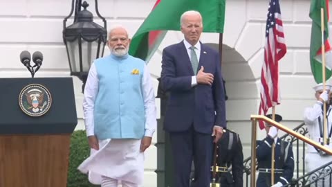 Dazed Biden puts hand over heart for India's national anthem... realizes too late
