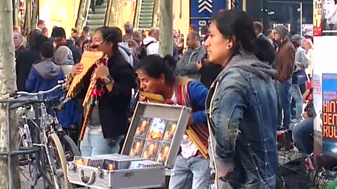 Native American street performers in Frankfurt