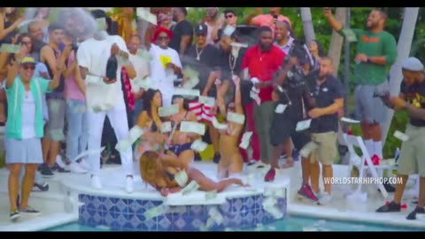 YG Feat. Dj Mustard "Pop It, Shake It" (Uncut) (WSHH Exclusive - Official Music Video)
