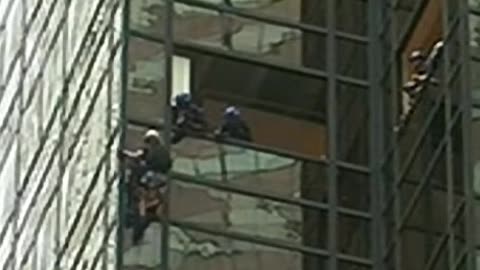 Man Climbs Trump Tower