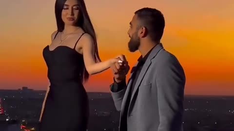 Dance with wifey couple goals Romantic couple with awsome sun set view