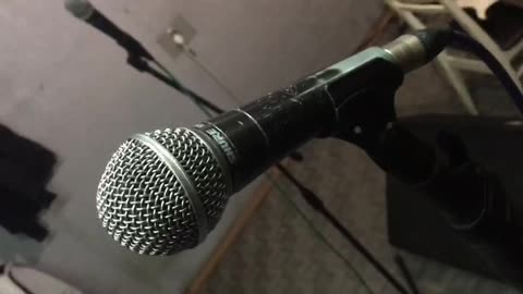 Correct Studio Microphone