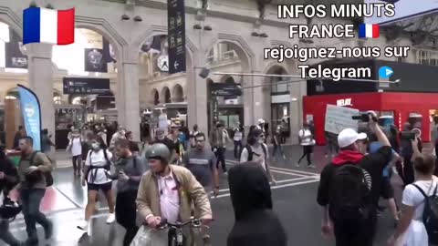 Proteste a Parigi