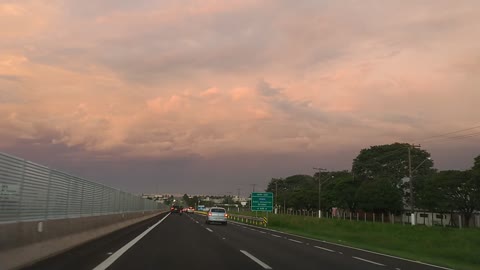 Beautiful Sky - Driving in the city of Marília of the state of São Paulo