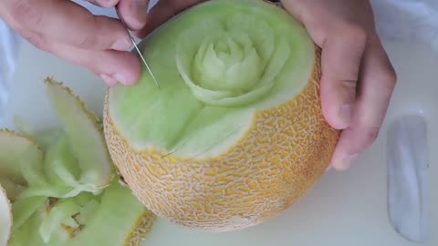 Flower carved in cantaloupe