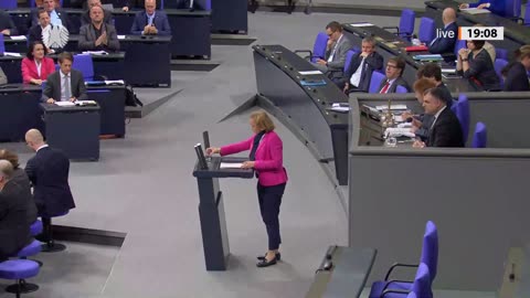 Debatte zum Selbstbestimmungsgesetz; Bundestag!