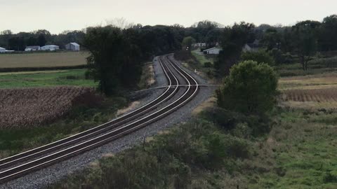 BNSF pumpkin & warbonnet lead CSX intermodal