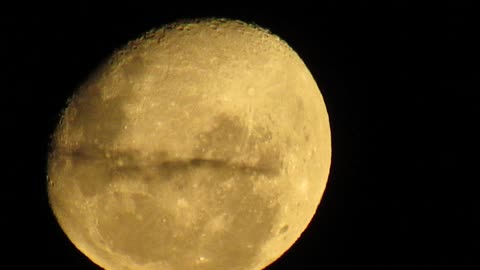 Zoom na lua (Mauá, SP)