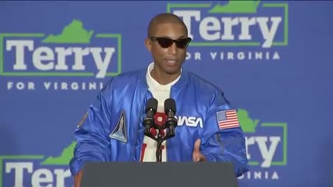 Pharrell Williams forgets to tell Virginians to vote for McAuliffe at campaign event