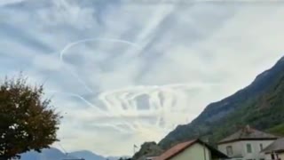 Not sure where this is but these chemtrails are unbelievable!