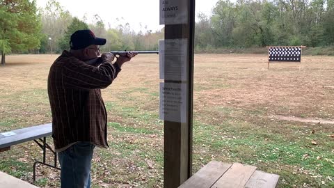 Tom Goden shooting offhand at Meat Match