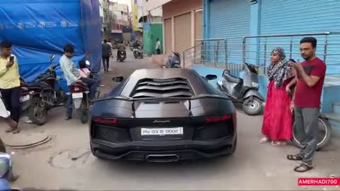 Driving Lamborghini In OLD CITY | Reactions | INDIA