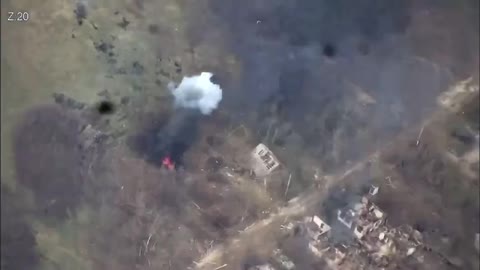 Ukraine x Russia - Ukrainian Artillery Destroys 2 Russian BMP Tanks